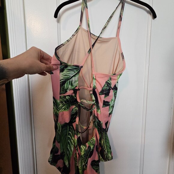 Albion Fit The Waikiki One-piece Swimsuit - Picture 4 of 5